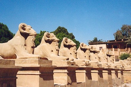 Karnak (1)