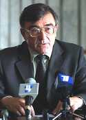 pedseda odborov centrly a spolen kandidt opozice Vladimr Gonarik