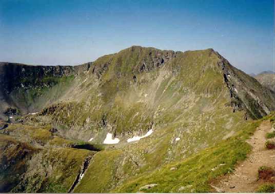 Moldoveanu a Vistea Mare od v�chodu