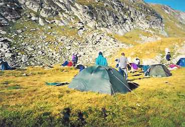 r�no v dolin� za Lacul Capra