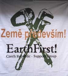 Transparent Earth First! - barevn� /10,6kB