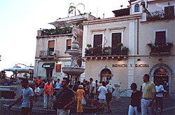 podveern Taormina